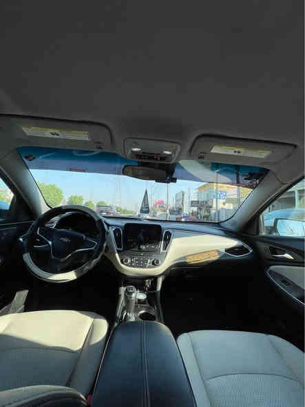 ماليبو 2019 LT
بجم محدث شباك لگزز
المواصفات 
بجم لد نهاري ليلي و زنون 
بصمه ابواب و صندوك
تشغيل عن بعد 
كشن كهرباء 
داخل جلد اوف وايت 
تدفئه مقاعد 
شاشه مقاس كبير لمس تدعم الكار بلي و الاندرويد 
كامرا دواره 
شاشة اعطال 
كروز سرعه 
و هواي مواصفات بفئة ال LT
صدر جديد تبريد خير من الله 
السياره بيها ثلاث قطع صبغ فقط صور حادثها كلها موجوده 
السياره ب 105و بيها مجال حگ الجيه 
مكاني بغداد الغزاليه 
واتساب ***********
خط ‭0784 496 6707‬ بغداد
