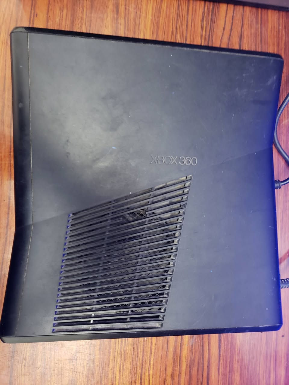 عندي اكسبوكس ٣٦٠ كامل مع يدات ثلاثه اصليات و وحده  تجاري  ذاكرة 350 مراوس ب بلي فور


**إذا كنت صاحب هذا الإعلان وتريد حذفه لأي سبب، رجاءا أرسل رسالة إلى الدعم الفني**