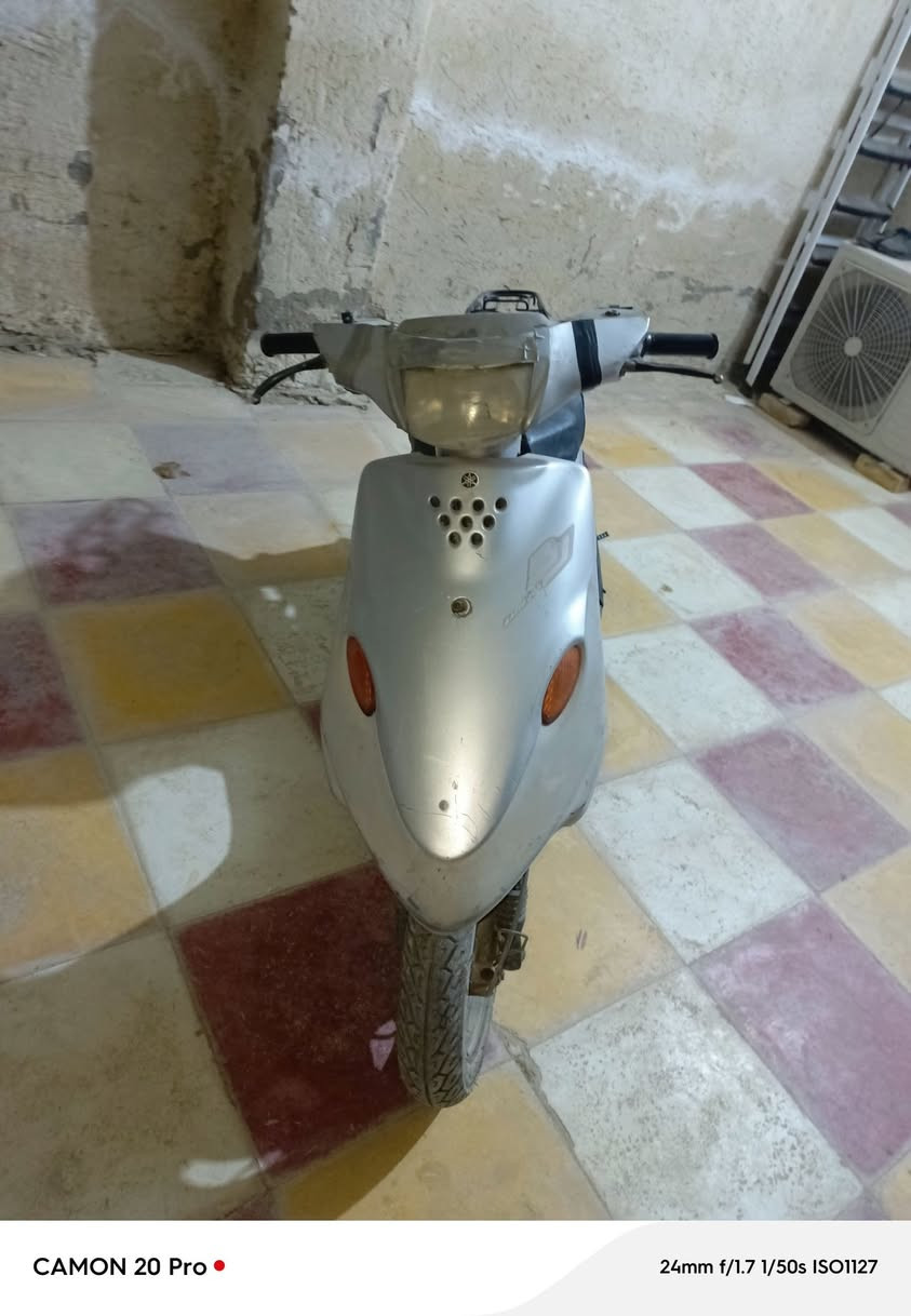 السلام عليكم دراجه للبيع مفتوحه بس بوشه مكاني رميثه


**إذا كنت صاحب هذا الإعلان وتريد حذفه لأي سبب، رجاءا أرسل رسالة إلى الدعم الفني**