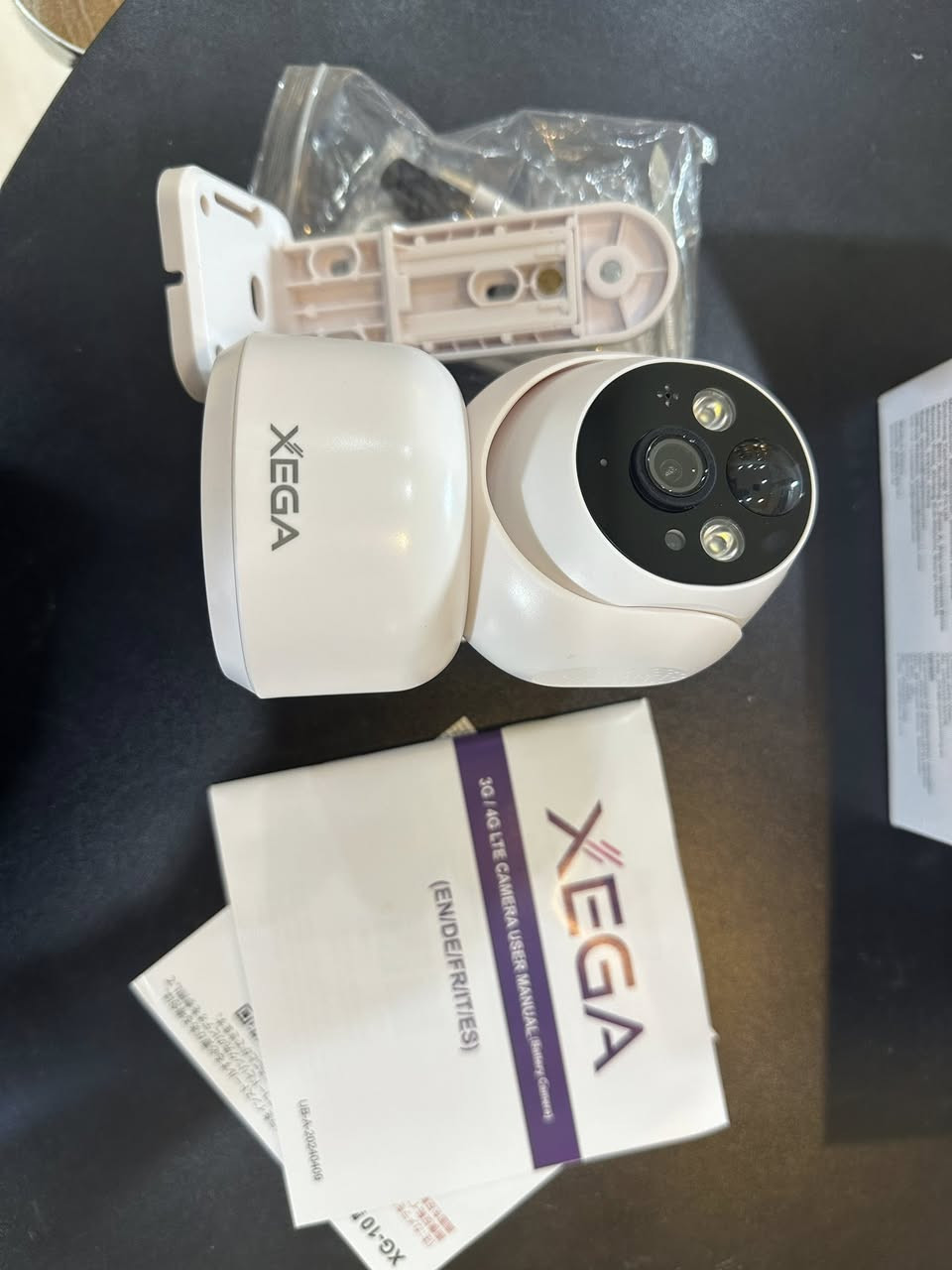 سلام عليكم
للبيع مجموعة كاميرات مراقبة قسم يعمل طاقة شمسية وسيم كارت وقسم يعمل كهرباء بدون سيم كارت


**إذا كنت صاحب هذا الإعلان وتريد حذفه لأي سبب، رجاءا أرسل رسالة إلى الدعم الفني**