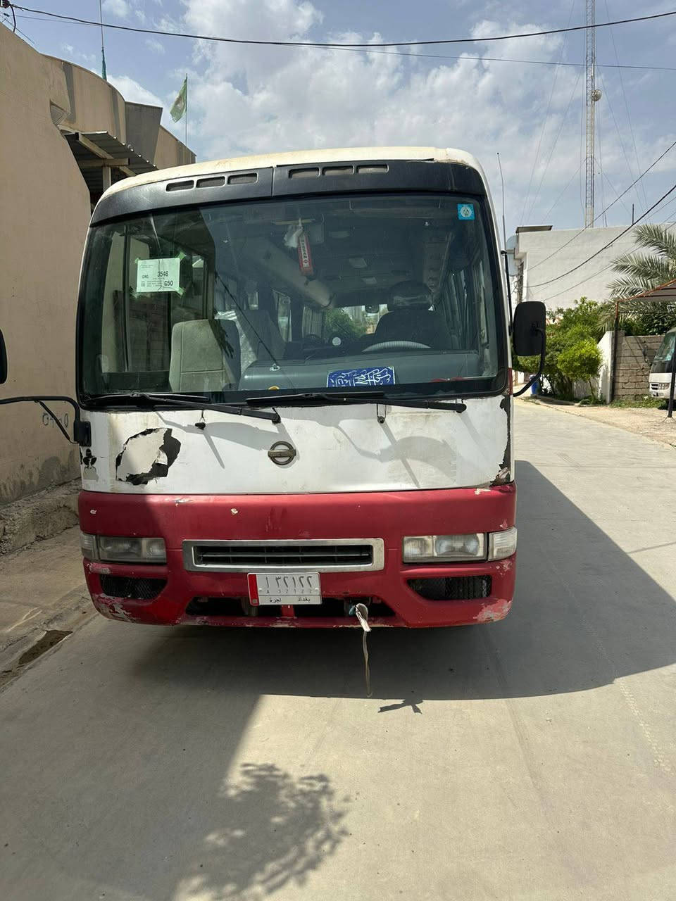 كوستر نيسان للبيع موديل ( ٢٠٠٣ ) كير محرك شرط 
تبريد تدفئة كله شغال سنوية ورقم بغداد مشروع وطني 
مداور تاني يوم  مكان سيارة كركوك للاستفسار يرجى على الارقام التالي 
(***********) (***********)
