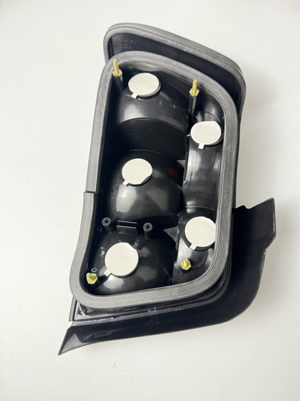 Black taillights for the E36
🏷️$120
New. Good quality. 
Delivery available🚚
Payment via PayPal (Products and Services section). I will send you an invoice


**إذا كنت صاحب هذا الإعلان وتريد حذفه لأي سبب، رجاءا أرسل رسالة إلى الدعم الفني**