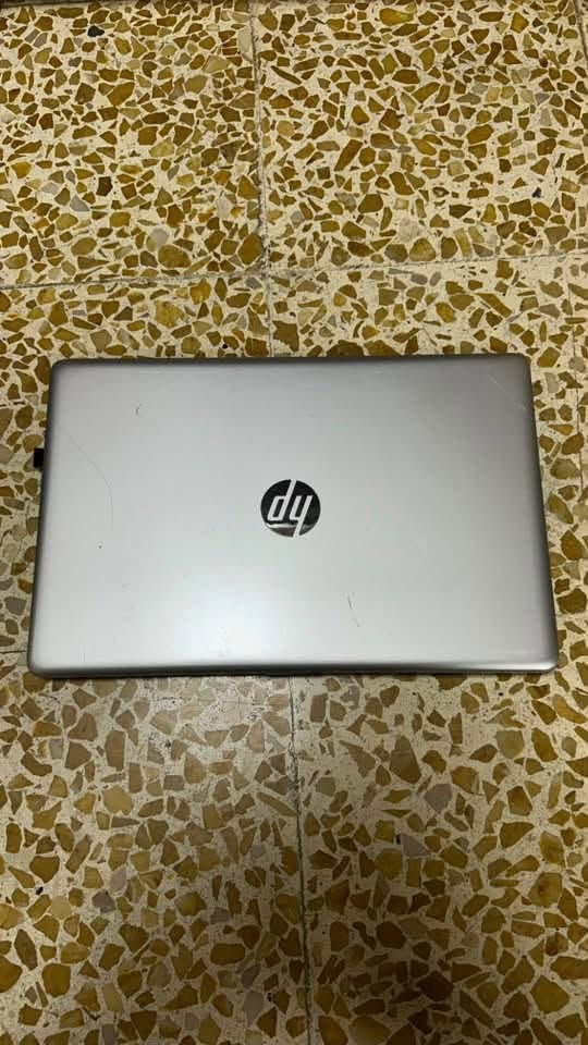 للبيع انطي سعر بما يرضي الله 
Hp notebook 15

مواصفات 

I7 8th 
Ram 8gb ddr4 قابل للزيادة
كرت شاشة خارجي mx130 نفيديا 

بطارية شغالة 

ملاحظة : اللابتوب مابي هارد تاخذه وتشدلة واحد ومبدل معجون mx4 جديد ارقى نوعية وجان مابي wifi شديتلة قطعة usb وشغال  

مكاني موصل جانب الايسر توصيل ماكو تجي تفحص وتاخذ ***********
