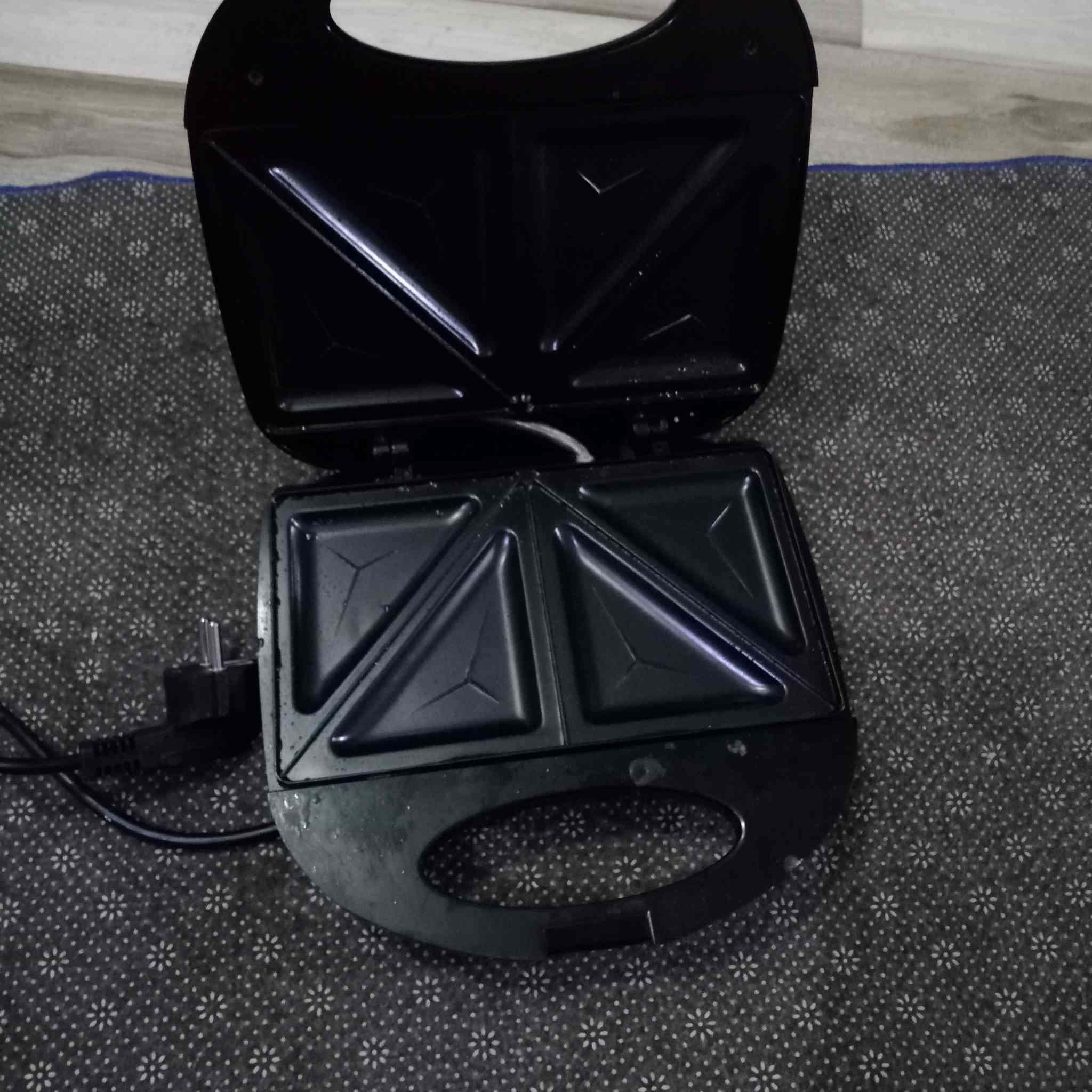 كابسة سمبوسه السعر 15 وبيهه مجال


**إذا كنت صاحب هذا الإعلان وتريد حذفه لأي سبب، رجاءا أرسل رسالة إلى الدعم الفني**