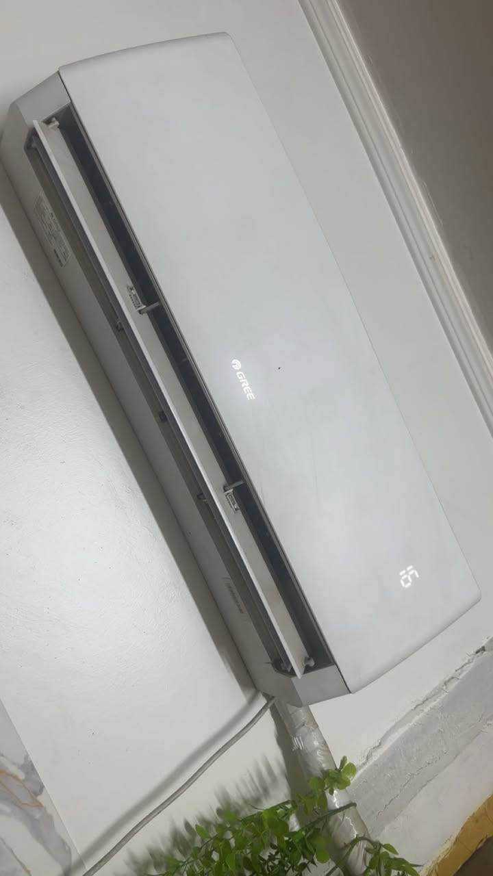 سبلت كري طن انفيرتر شغال مداخل تصليح ع فحص 350 مكاني دوره يحتاجله فقط غسل


**إذا كنت صاحب هذا الإعلان وتريد حذفه لأي سبب، رجاءا أرسل رسالة إلى الدعم الفني**