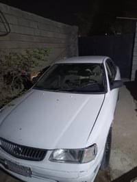 نيسان صني • ٢٠٠٠ • الزبير