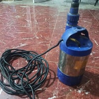 غطاس ماء • مستعمل • سحب ٨م