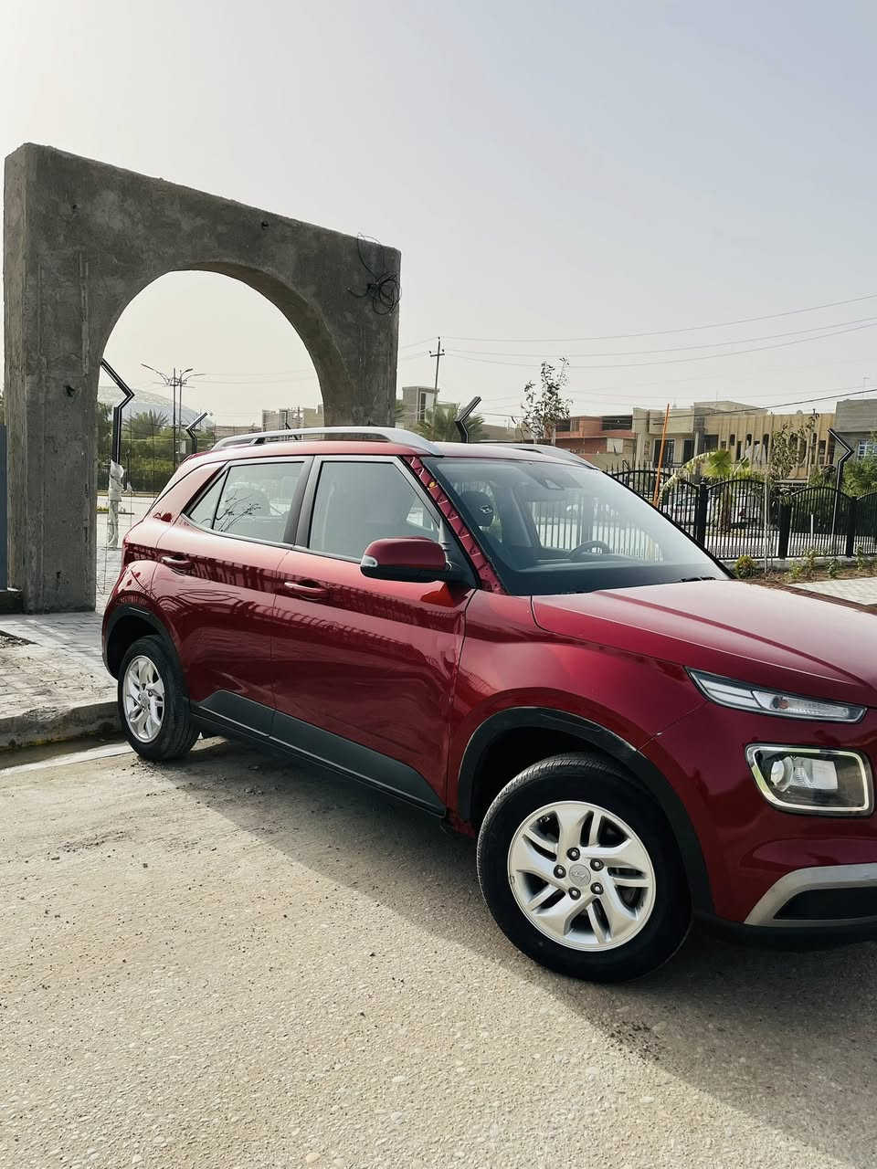 ياالله
السلام عليكم 
للبيع فقط أعتذر عن المراوس 
هونداي فينو موديل 24.
دخول جديد منفيست باسمي تحويل مباشر 
مواصفاته
بصمة تشغيل وبصمة فتح أبواب وتشغيل عن بعد 
لون ماروني دم الغزال (لون مميز)
محرك 1600 تنفس طبيعي 
رادار امامي وجانبي وخلفي 
فول تحكم استيرن 
كشنات مخمل تدفئة 
ويلكب تويل
شاشة تدعم كار بلي 
كيجات ديجيتال 
وباقي المواصفات معروفة 
((حادثه بونيد وجاملغ براكيت شواصي مكفولة راديترات مروحة تبريد كير محرك مكفول شركة شرط الفحص)) 
مكان بغداد شهداء السيدية 
السعر ب 125 وبيها مجال ***********
