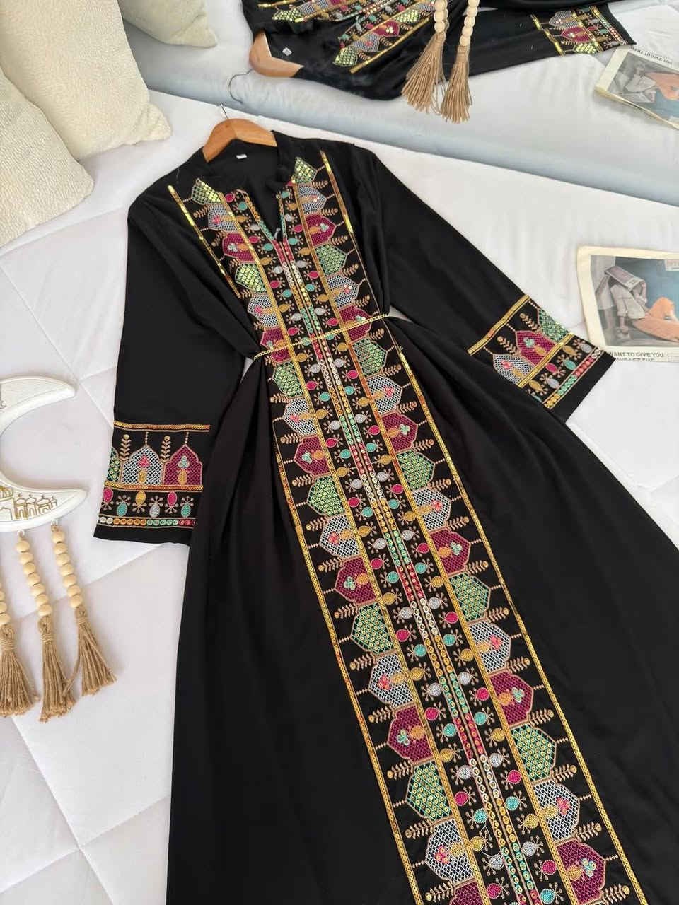 #ووووووصــــــــللل_جمـــــــال
راحة تلبسينها… وأناقة تشوفينها
قماش خفيف، قصّة واسعة مع ربط يحدد الخصر
#مخوررر_رمضـــــاني_وووووصل ❤️🌺🦋🐅 
قياس M_L_xl_2xl
#سعــــــــــــر15
يوجد توصيل داخل المسيب الفين دينار 
يوجد توصيل محافظات


**إذا كنت صاحب هذا الإعلان وتريد حذفه لأي سبب، رجاءا أرسل رسالة إلى الدعم الفني**