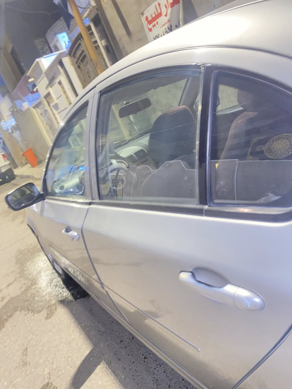 السلام عليكم سياره بروتون 2016 تبريد تدفأه كله شغال السياره بيه صبغ ربع جاملغ امامي جهة باب السايق سعر65 وبيه مجال بسيط الرقم***********
