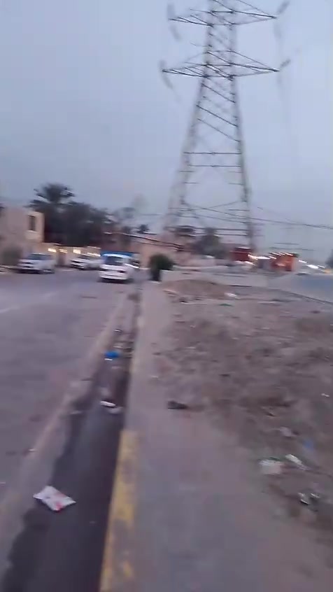 جملون تجاري للبيع180متر واجهة 9 نزال20 جاهز جان مؤجر بمليون ونص العنوان حي البساتين شارع احمد الوائلي للاستفسار اكثر الاتصال مكتب السوداني للعقاره ***********
