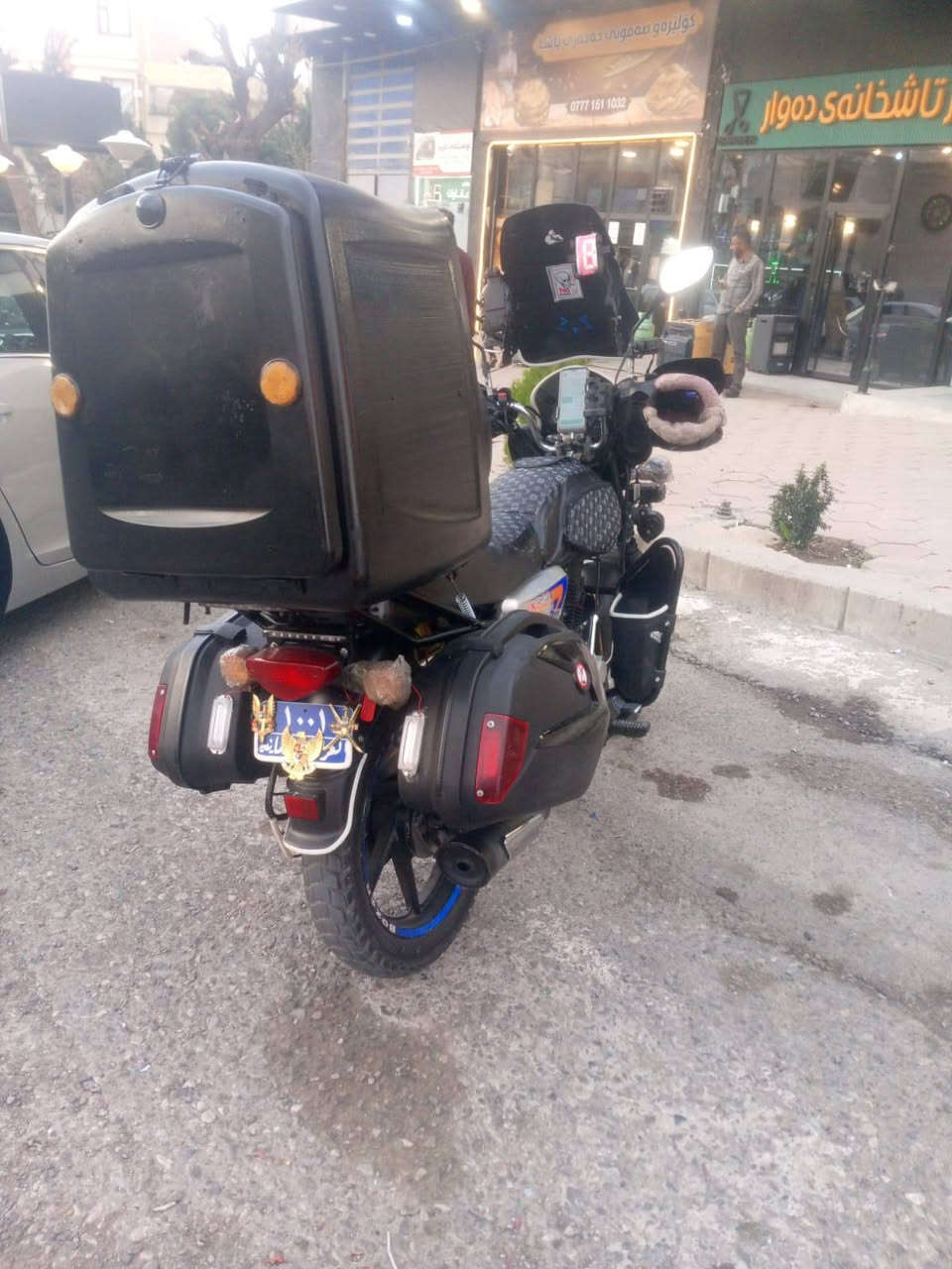 السلام عليكم بوكسر لبيع 2022 دراجه نضيفه وخير من الله كامله مابيها اي فقط فقط نمره  مامثره بشي سعر 1250مكاني سليمانيه ***********
