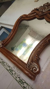 مرايه • مترونص • للحلاقه والصالون