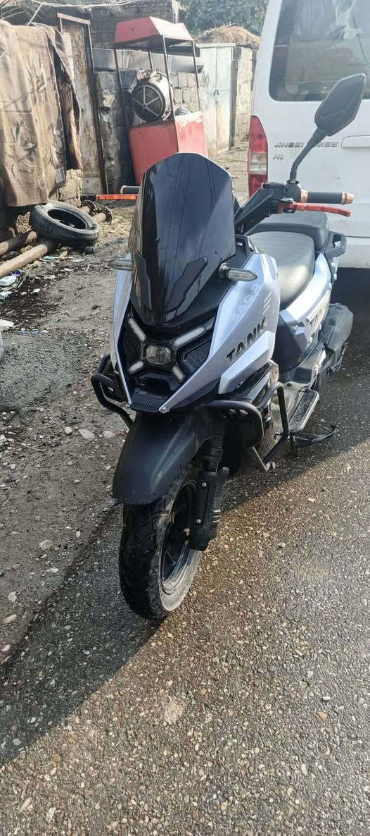 دراجه تانك صيني ٢٠٢٥ الدراجه زيرو بعدها على وضع الشركه السعر مليون المكان ديالى الرقم ***********
