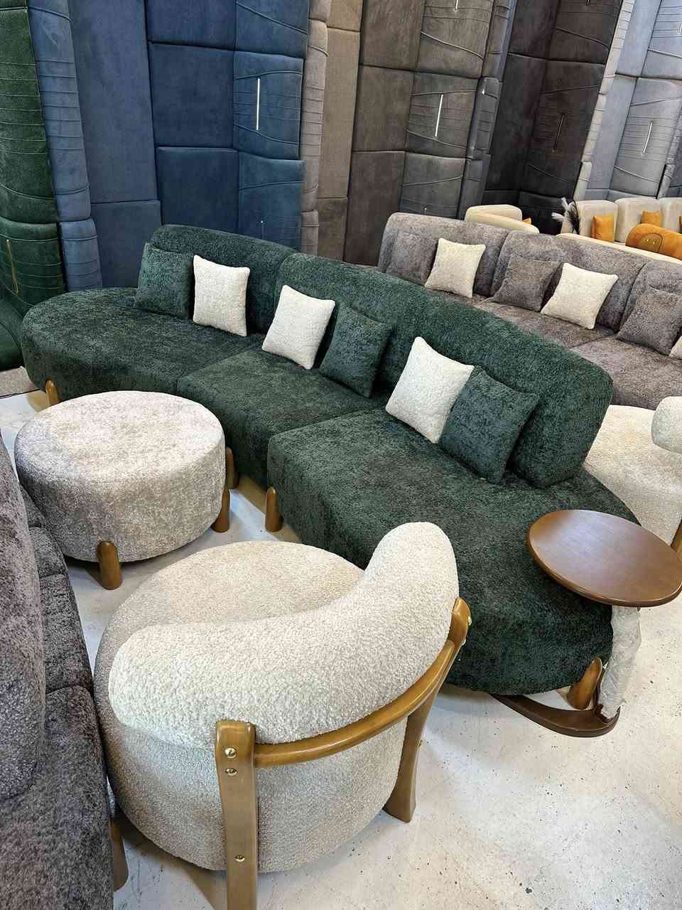 للحجز
***********
***********
