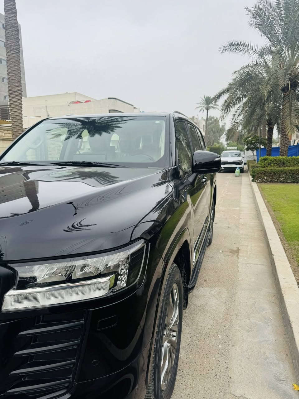 السلام عليكم
لاندكروز 2022 ساز ثلاث شاشات وتطبيق لون اسود مغلفة ppf السيارة مكفولة كفالة عامة صبغ بارد تبديل السيارة رقم بغداد وب اسمي ثاني يوم تحويل مكان السيارة بغداد زيونة للاستفسار ***********
