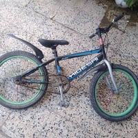بايسكل • مقاس 20 • حي صدام المدخل الاول