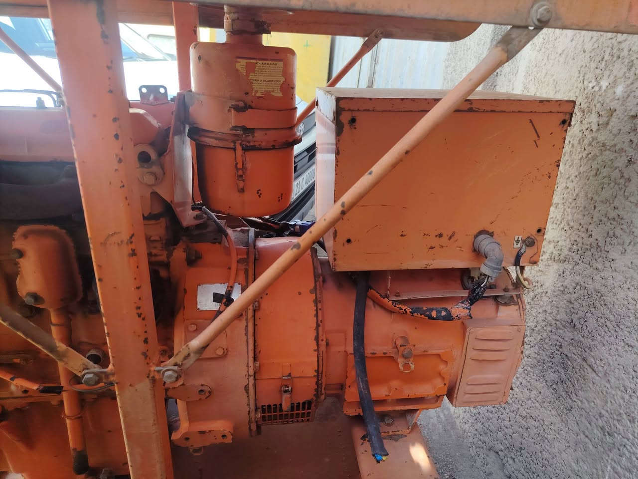 فيات 25 kv مشتغله 2000ساعه للبيع السعر ***********
