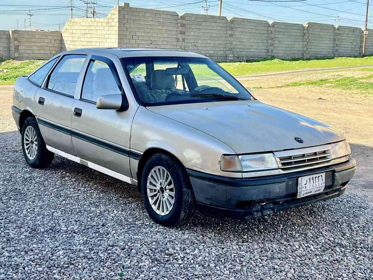 أبولً فكتره جنطه مابيها شي مشالله سياره دمعه كابون بانزين الشرعي موجود تريد وكالة تريد تحويل ***********
