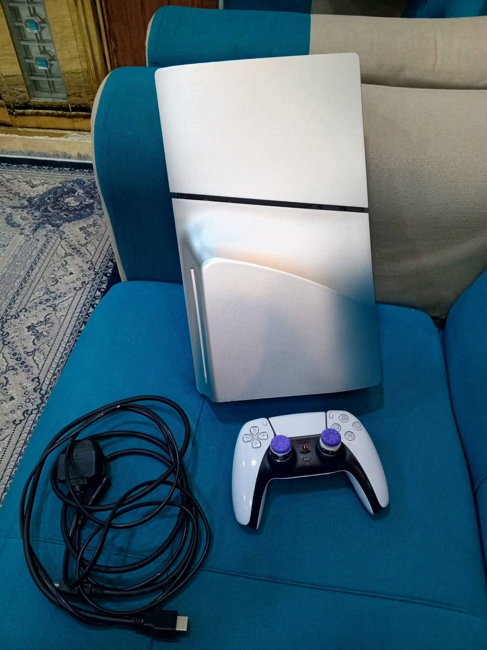 بلي فايف سلم جهاز نضيف ما مفتوح وبي حساب العاب مشتريهن+ وياه كفرات اضافيه ا (عندي توصيل) السعر 650


**إذا كنت صاحب هذا الإعلان وتريد حذفه لأي سبب، رجاءا أرسل رسالة إلى الدعم الفني**