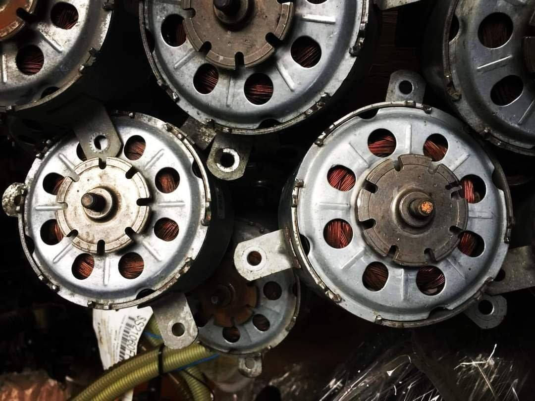 سلام عليكم 🙋  تم وصول  وجبة
1️⃣حامل أكواب حار 💥+بارد 💨 تفصيخ الأصلي نضافه ✅✅

2️⃣  ماطور مروحه الأصلي تفصيخ 😍

3️⃣ دمام بيتس الأصلي صوت قوي جداً 🔊🔊

4️⃣شفتات ستيرن الأصلي كافت السيارات الأمريكية تفصيخ شرط الفحص ونضافه 😍😍

5️⃣😍مكثف مروحة الأصلي فول نظافه😍

6️⃣😍جهاز اي بي اس ABSتفصيخ😍

تفصيخ نضافه ✅✅ 100/100

السعر   خاص متوفر توصيل جميع المحافظات العراقية 🥰💜

متوفر ***********وتس اب✅✅

 موجود  بكل وقت 
وخادم 🥰💗
