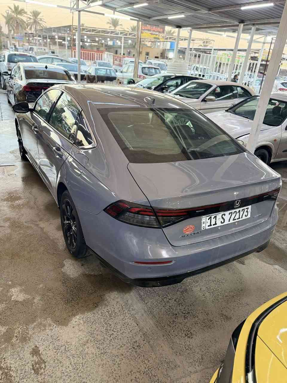 السلام عليكم للبيع آو مراوس هوندا اكورد محرك 2000 هايبرد موديل 2024 مرقم بغداد بسمي فول مواصفات  EXL وارد أمريكي ضررها جاملغ خلفي يسار وباب خلفي يسار فقط صور الحادث ورقم الشاصي على الخاص مكانها بغداد اليوسفيه ناحيه الرشيد معرض العاصمه 
سعرها 205$ وبيها مجال 
للاستفسار 
*********** اتصال 
*********** واتساب
