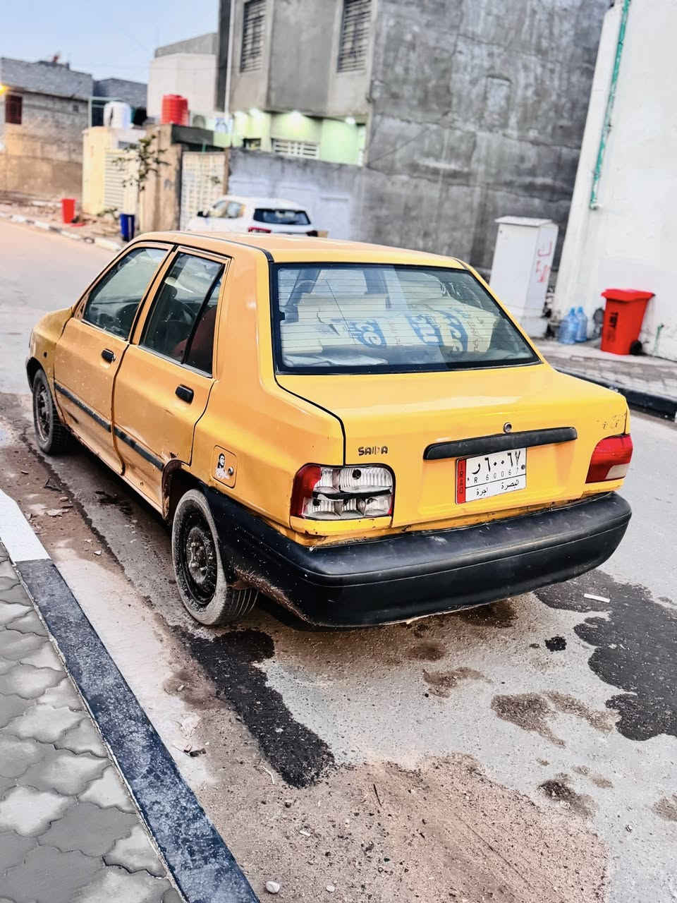 سايبه مديل 16 شغاله بس ادخن سنويه ضايعه وبيهه بلاغ وبيهه وكاله بسم ولد بس انه ابيع بدون راعي مكاني بصره الزبير حي الصحفين  السعر 13 وبيهه مجال رقم الهاتف ***********
