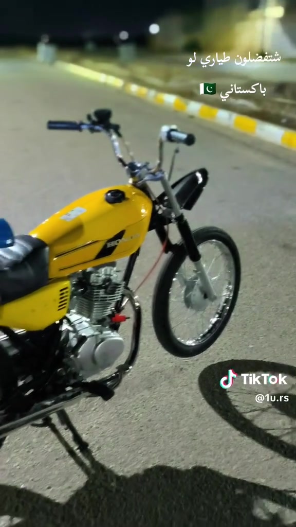 سلام عليكم نامه للبيع موديل 2024سكنر دراجه نضيفه شغل وطلع وين ما تريد 
***********
