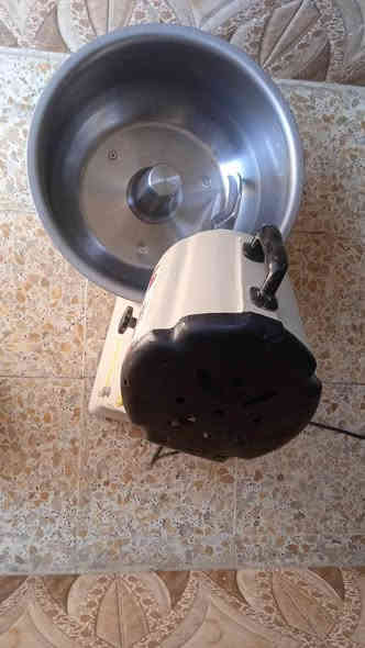 ***********
للتواصل ع  هذا الرقم النجف
