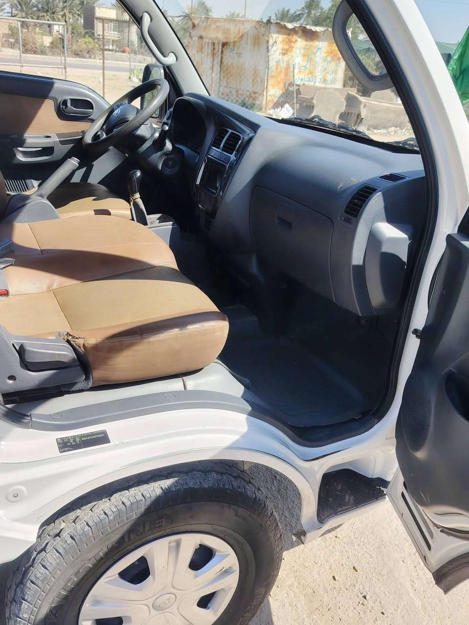 سلام عليكم سياره البيع موديل 2021 مكفوله من كلشي رقم بابل سياره جاهزه من كلشي تايرات  جديده تبريد من كلشي مكفوله سياره تصال *********** مكان قرب شركت رنه
