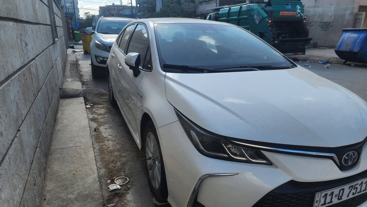 السلام عليكم كورلاهايبرد للبيع موديل 24ماشي25الف بسمي مكان بغداد سعر 150 وبيه مجال شراي يتصل على رقم ***********
