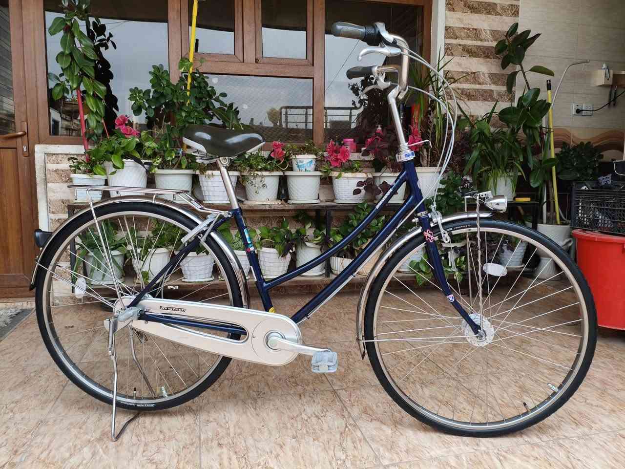 پاسكيلي بالةى ياباني حجم27  موديل2018
قفل مركزى سوكان
ويل نيكل
 لايت  حساس  ماگنيت
٣ گير (150هەزار) هەولێر.                            ***********
