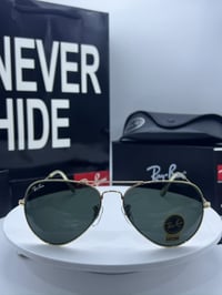 راي بان • حماية UV400 • الرمادي