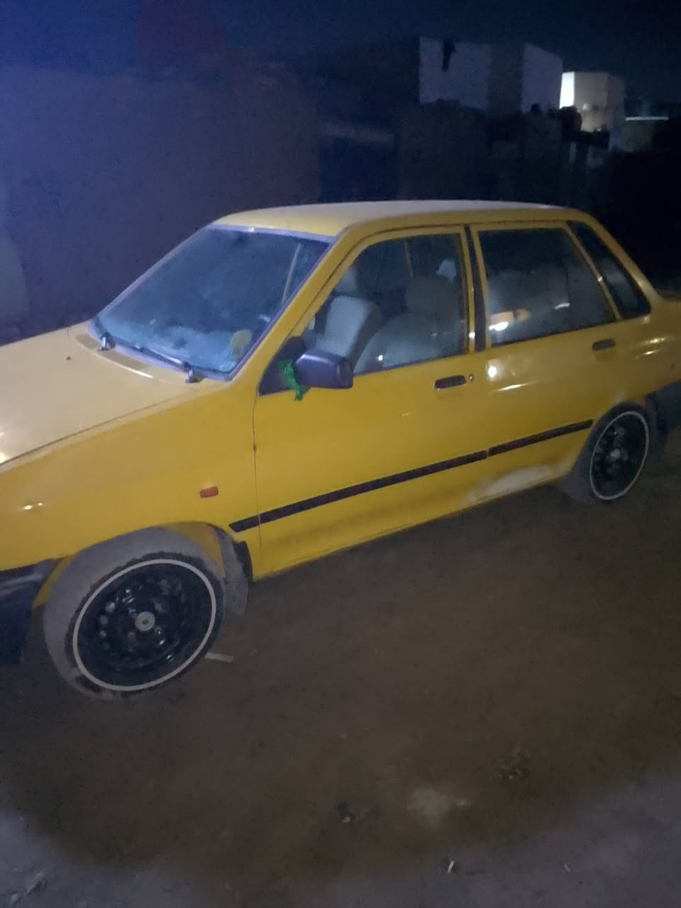 سلام عليكم سايبه لبيع موديل 2013 سعر 25 رقم قادسيه ***********
