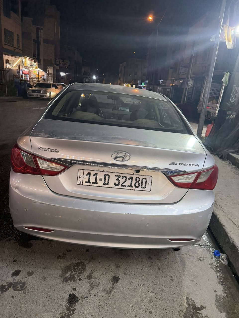 السلام عليكم رمضان كريم سوناته موديل 11بسمي سنويه جديده ورقم جديد السياره كير مكينه مكفولات صدر امامي خلفي جديد تايرات جدد باتري جديد السياره خير من الله كامله مابيه نقص بيه منضومه زنون تبريد ثلج خليجي  نص فول تحكم استيرن شاشه ويل كب مكاني اعضميه السعر 95 وبيه مجال الشراي ***********
