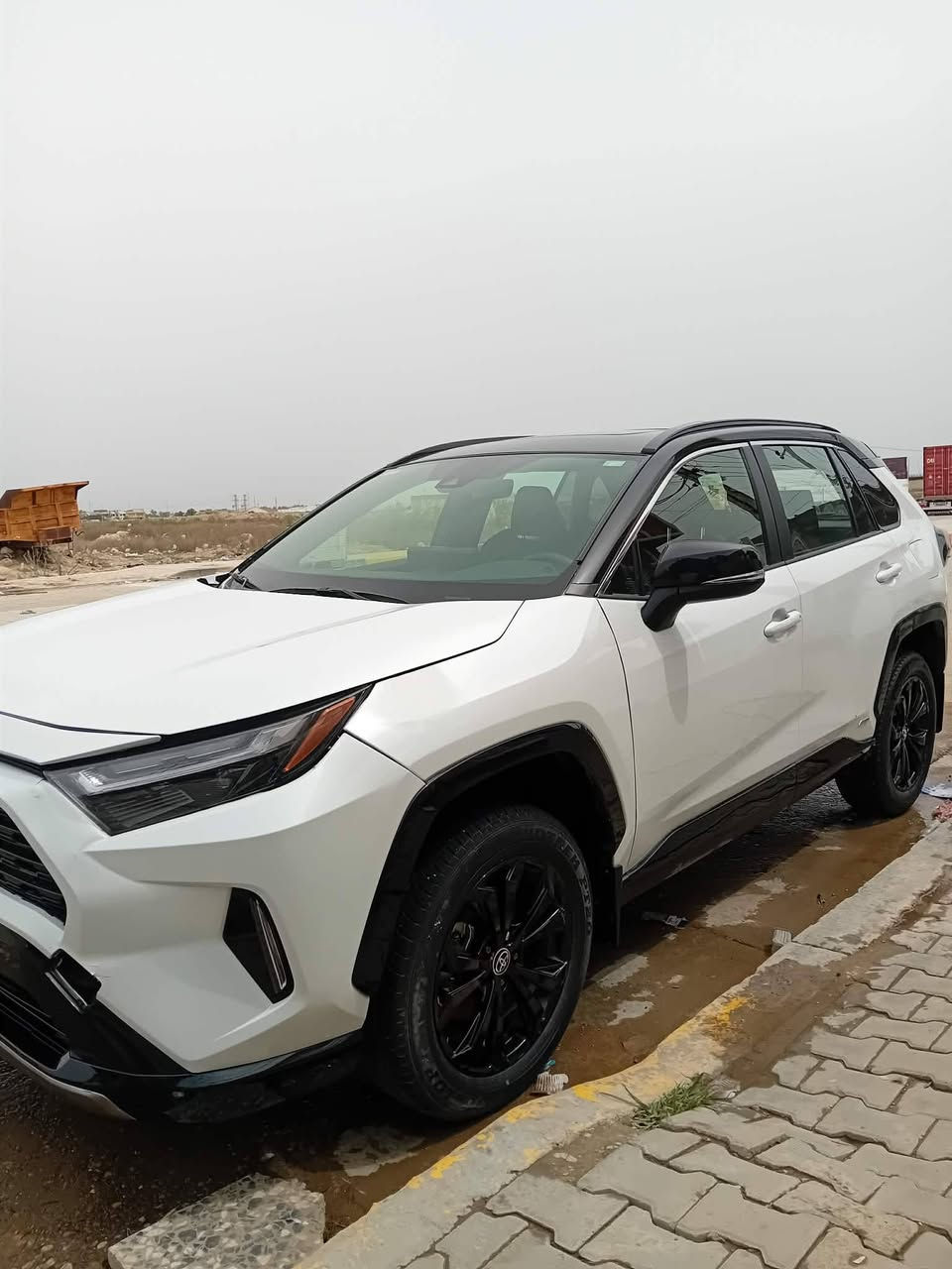 راف فور موديل 25 هايبرد مواصفات Xse تو كلر
سياره ماشيه 16500ميل 
سعر السياره 220 
واتساب ***********

