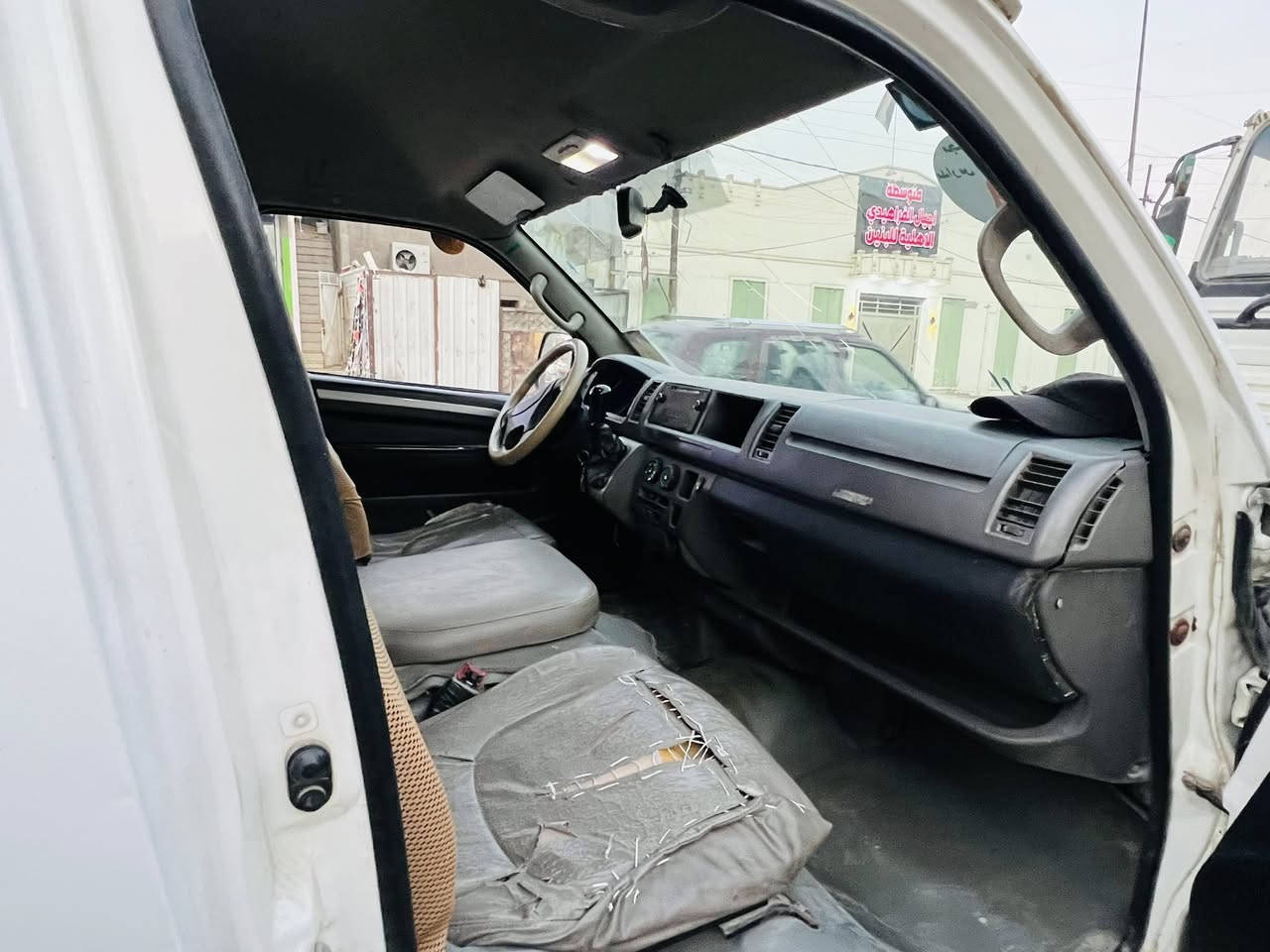 سلام عليكم هايكر موديل 2016 سياره مصبوغه احزام لجماليه بيه ضربه نص صفحه طويله منضومه غاز سياره تخم تاير سياره جاهزه كبل لشارع عنوان بغداد السعر 100وبيه مجال ***********
