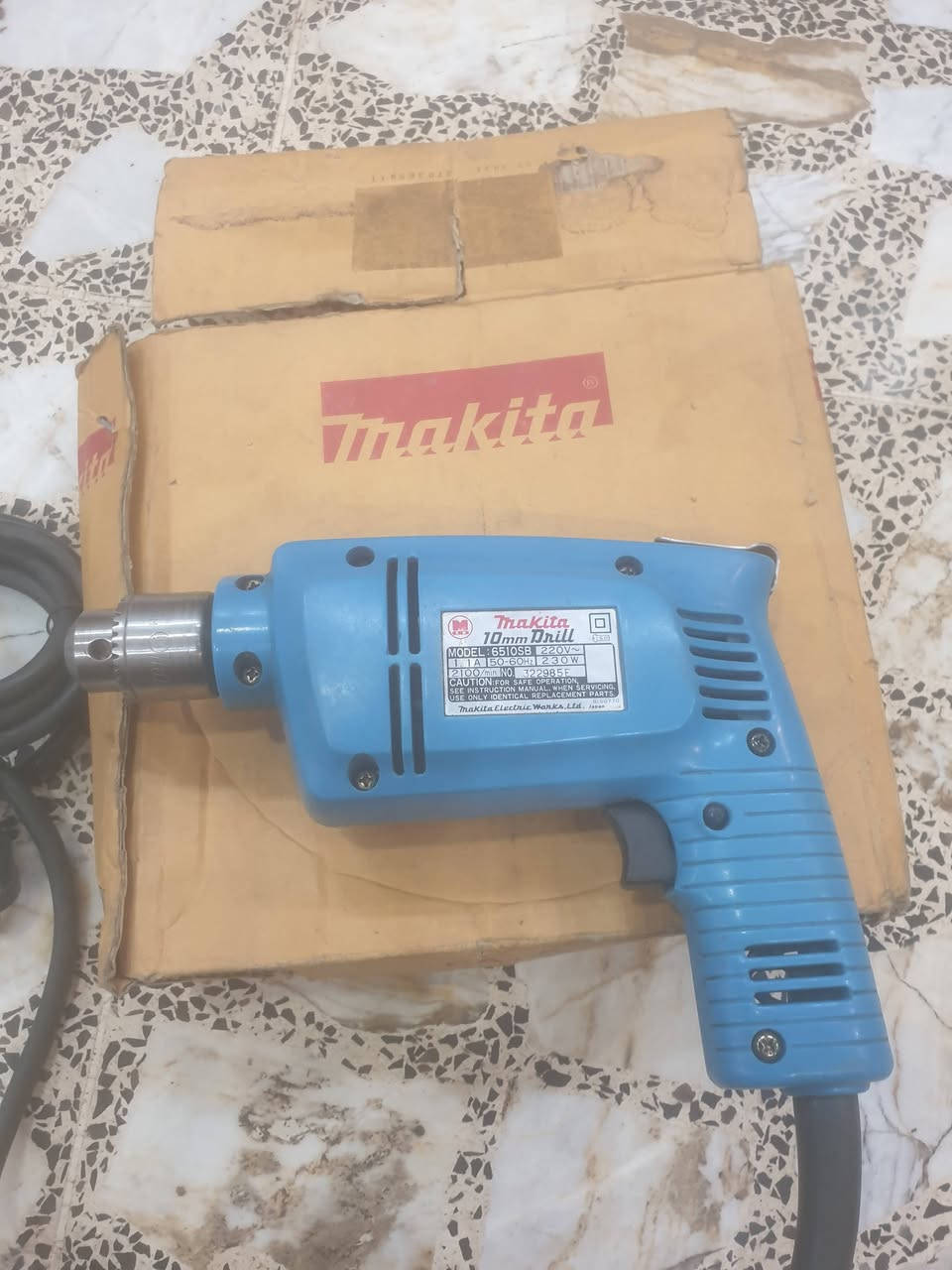 بلور هواء ماكيتا ياباني ودريل ماكيتا ياباني  عدة نجارية ماكيتا الاستفسار خاص 
او الاتصال ***********
