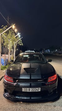 سلام و عليكم دوج جارجر 2015srt اصل(خليجي)  السياره خليجي لا تقارن بل ا...