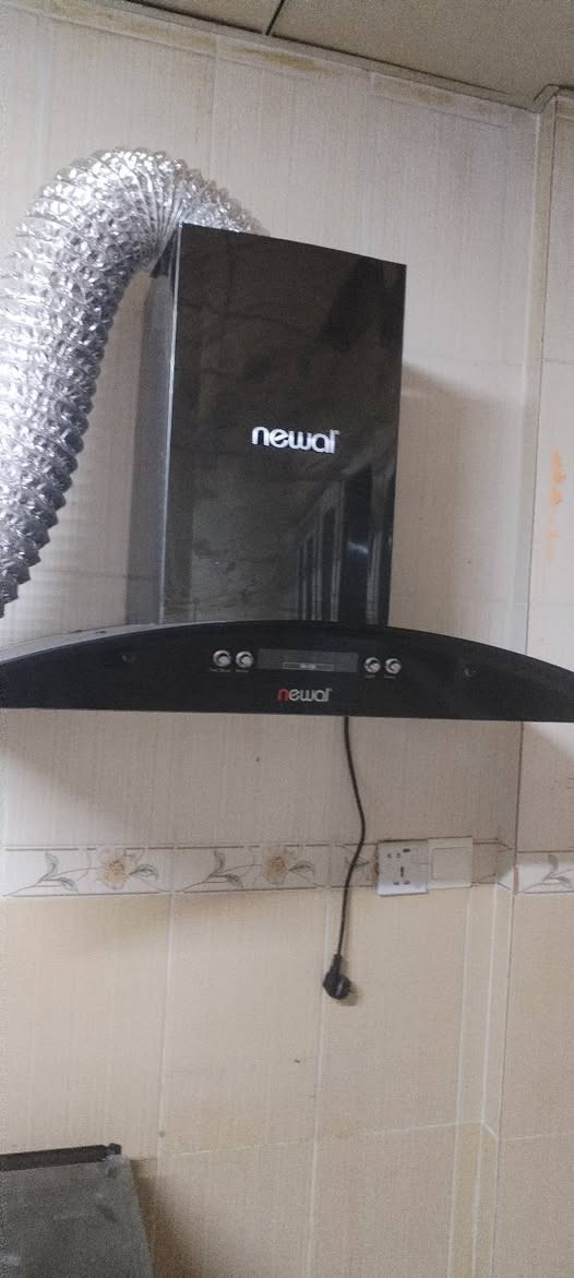 غراض للبيع كلشي وسعره بداعي السفر
طباخ ٧٠اربع عيون شغال هو والفرن
ساحبه نوال جديده ٥٥
ساحبه ثانيه٤٠
فرن غازي ٥٥
ميز الاسود مع الشازلون ٧٠
الميز الخشبي ٢٥
البراد٦٠شغال حار بارد 
دوشك ٥٠
***********
