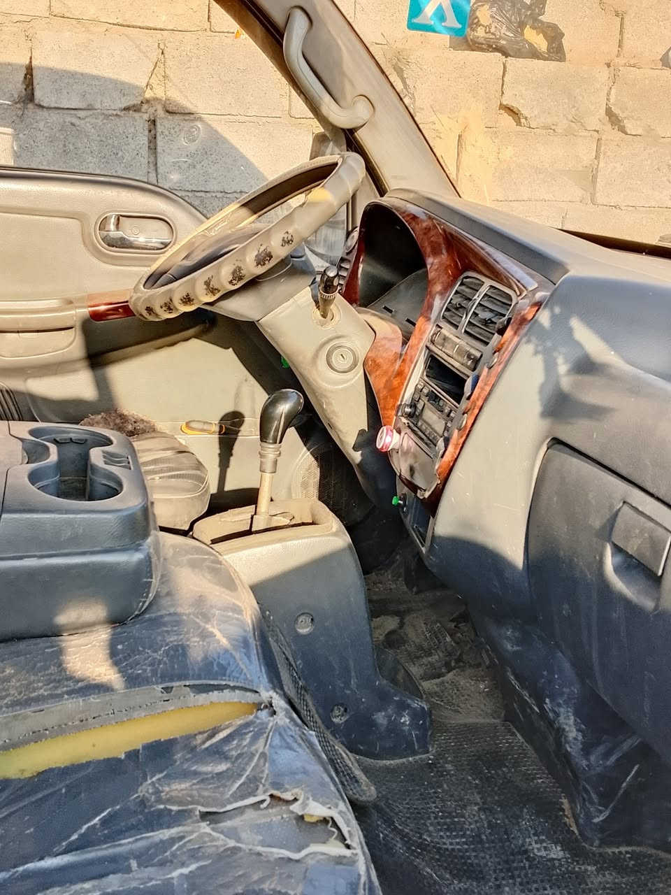 سلام عليكم ورحمه الله وبركاته للبيع سياره كيا مديل 2007 مكينه وكير وكسن شاصي مكفولات سياره مكفوله كفاله عامه لاصبق لا ضربه سعر 75وبيه مجال المحجر مو وياها  مصفره هيئه وغرامات العنوان بغداد حيل بتول رقمي ***********
