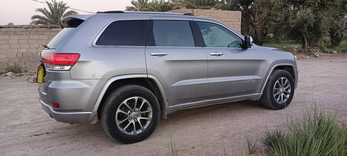 سلام عليكم جيب لاريدو ادوات ادوات كصه جنطه متوم وجاهز ع اخر حبايه لمتد فول مواصفات موديل 2016
سلام عليكم جيب لاريدو ادوات ادوات كصه جنطه متوم وجاهز ع اخر حبايه لمتد فول مواصفات موديل 2016 السعر 83وبيه مجال قليل
مكاني ناصريه
للاستفسار ***********
