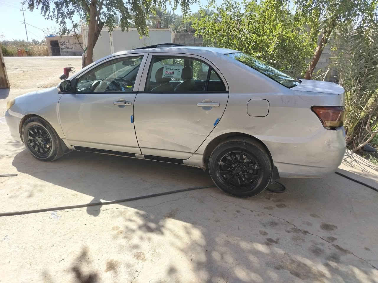 السلام عليكم تحيه طيبه للبيع بي واي دي مؤديل ٢٠١٢ رقم بغداد سنويه مججدده رقم انكليزي كير اوته ماتيك كير ومحرك وصدر وكهرباءيات وتخم تاير كله جديد ونضيف سياره جديده فول مواصفات فتحه بصمه بصمه أبواب اشاير مري ترحيب شاشه كامرا فول مواصفات كلها شغاله وع ابلاد مكفوله من الحادث والضربه والخياس السعر ٤٥ وبيهه مجال العنوان واسط الزبيديه *********** مكينه صار شهر شادهه جديده سياره بلاديه
