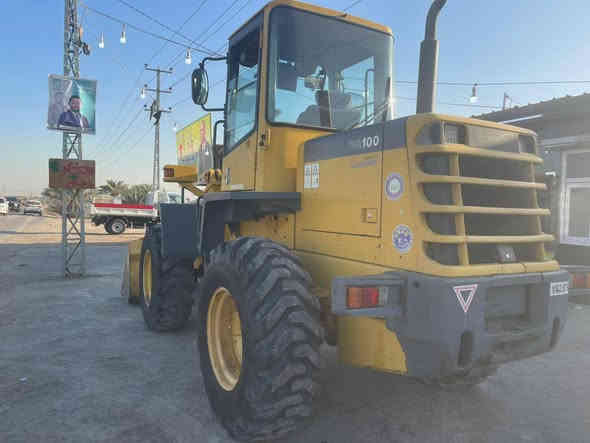 السلام عليكم
شفل كوماتسو حجم100 للبيع 
موديل 2019 مني فيست 
مكينه جديده بمعنى الكلمه 
مكينه 4سلندر 
تخم تاير 
تبريد 
للاستفسار الاتصال ***********
