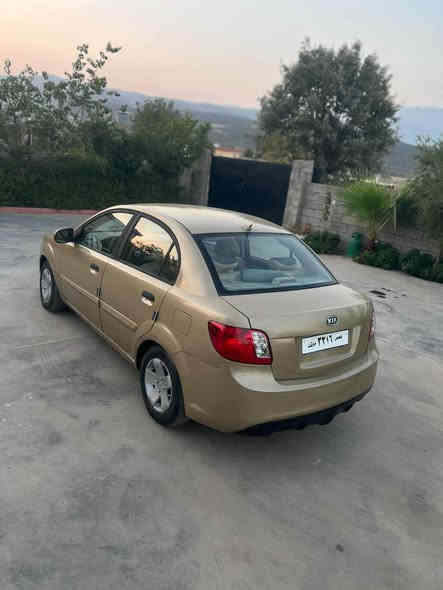 کیا ریو ٢٠١٠ ساخە موس و براوە نیە بە شەرتە
مەنەفێست 
مەکینە گەورە
گێر توماتیک و عادی
کێشەی مەدەنی بە شەرتە
گێرومەکینە بەشەرت
توندو تولە
یەک دینار مەسروفی نیە 
سیستەمی ئیکویە(eco)
بەنزین زور کەم دەخوات 
موسو براوە نیە بەشەرتە
عام بویاخە 
نرخی44 گەلاو کەمێک مەجال
ناونیشان / سؤران
موبایل /  *********** أربيل
