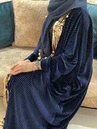 عباية مخمل • مستعمل مرة واحدة • فري سايز