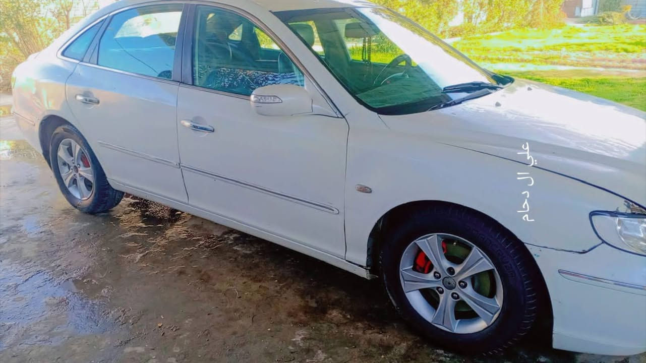 السلام عليكم ورحمة الله وبركاته
هونداي ازيرا مودل 2009 ابيض 
دواخل جلد تدفئه شغال تبريد ثلج 
مسويلهه صيانه عامه محرك وكير وصدر 
بعدله زوج درايم شفتات فقط وهي صبغ عام بدون حادث قوي رقمها صلاح الدين والتحويل ثاني يوم وصاحبها بتكريت والسياره بين بغداد وتكريت  تواجدها واكثر شي في بغداد مقابل افران باب الاغا قرب قوس جنوب بغداد السعر 70 وبيها مجال  للتواصل  ***********  يوجد واتساب بغداد, العراق
