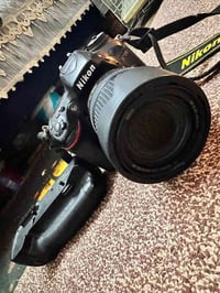 نيكون D7100 • مايك S12 • ستاند ثابت