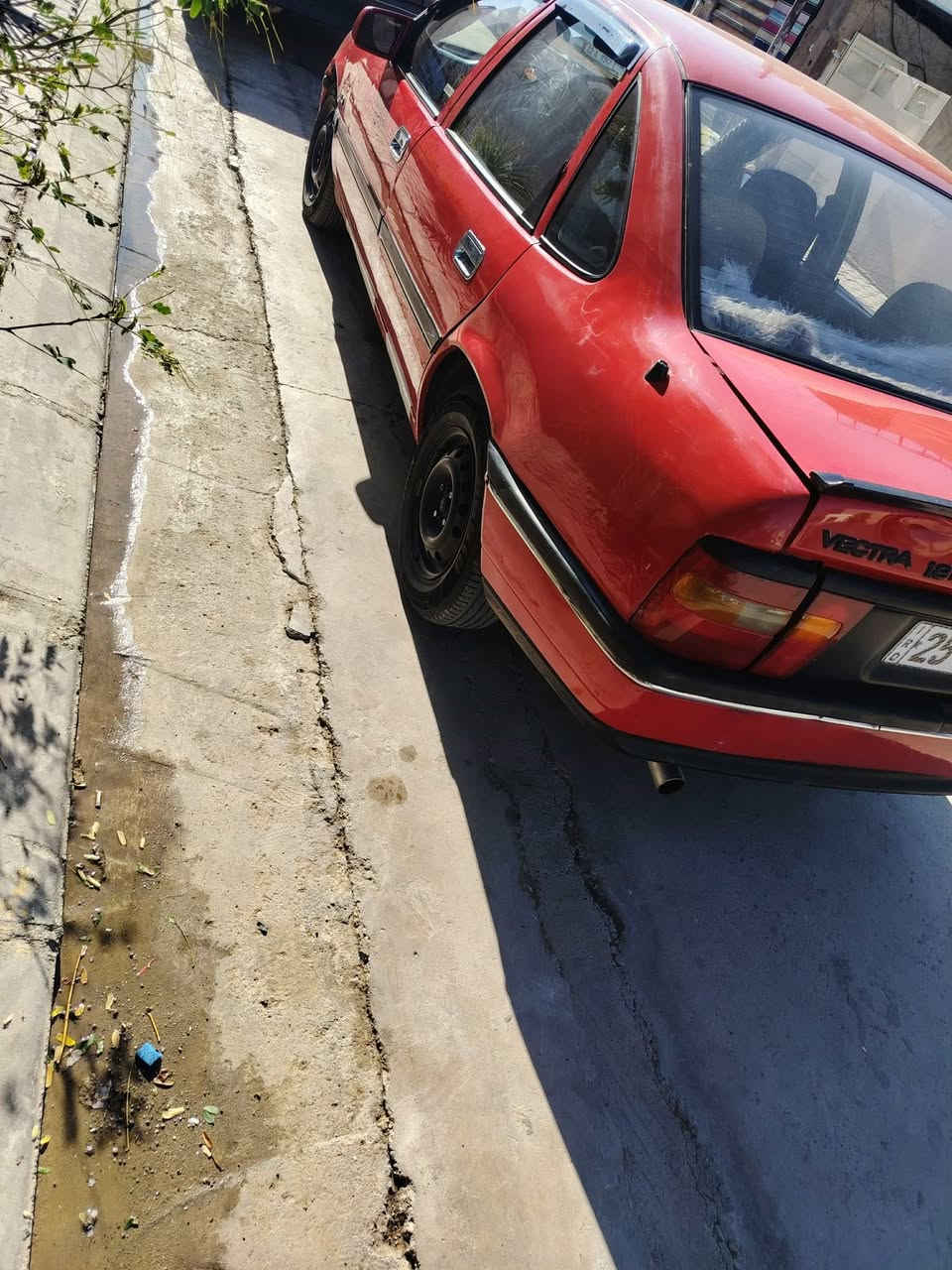 سلام عليكم للبيع أوبل فكترا موديل 1991رقم كركوك دولي دفتر بانزين بسمي سنويه لغايه 2030حجم 18 كير اوتماتيك كير محرك بشرط لا صرف لا بخار السياره بدون صبغ فقط بونيت و هلالات صبغ صبغها بلادي تايرات جديد صدر جديد كهربائيات كلها بشرط سعر 46وبي مجال بصيط عنوان كركوك رقم الهاتف ***********
