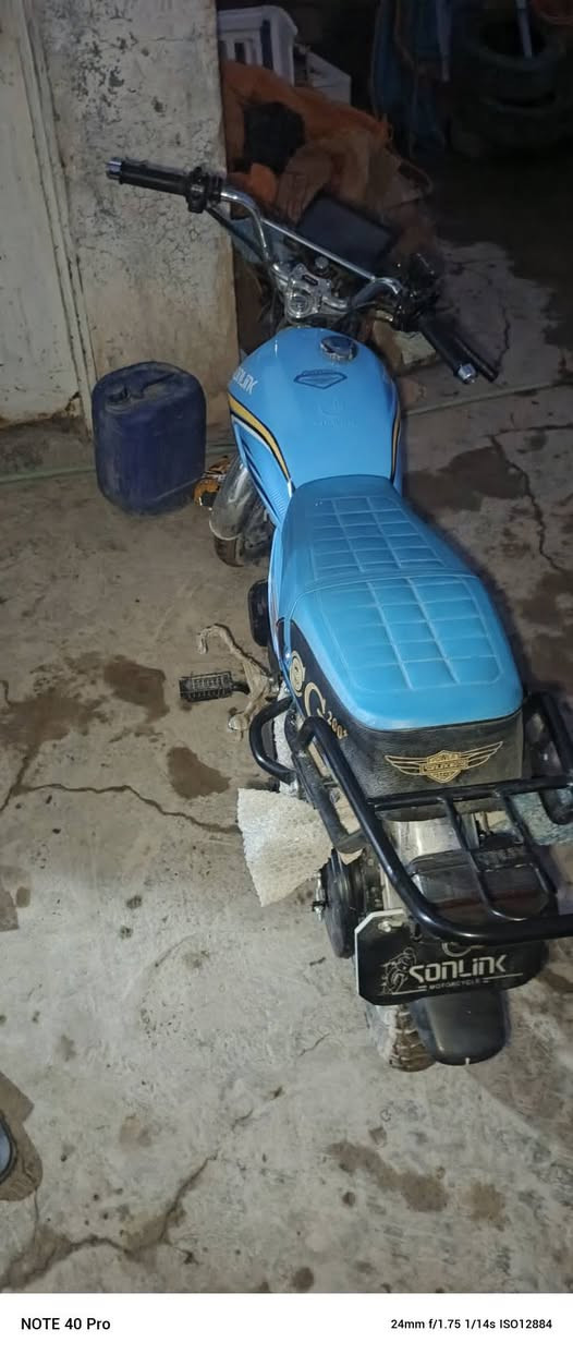 السلام عليكم دراجة 2025 مكاتبة فقط كهربائيات كلهة شغالة صار شهرين من مشدودة السعر 900 وبيه مجال المكان سامراء الستفسار على الرقم ***********بصمات وسويجات 2
